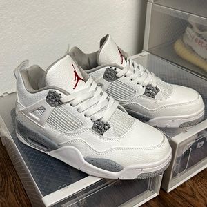 Oreo 4s Jordan shoes